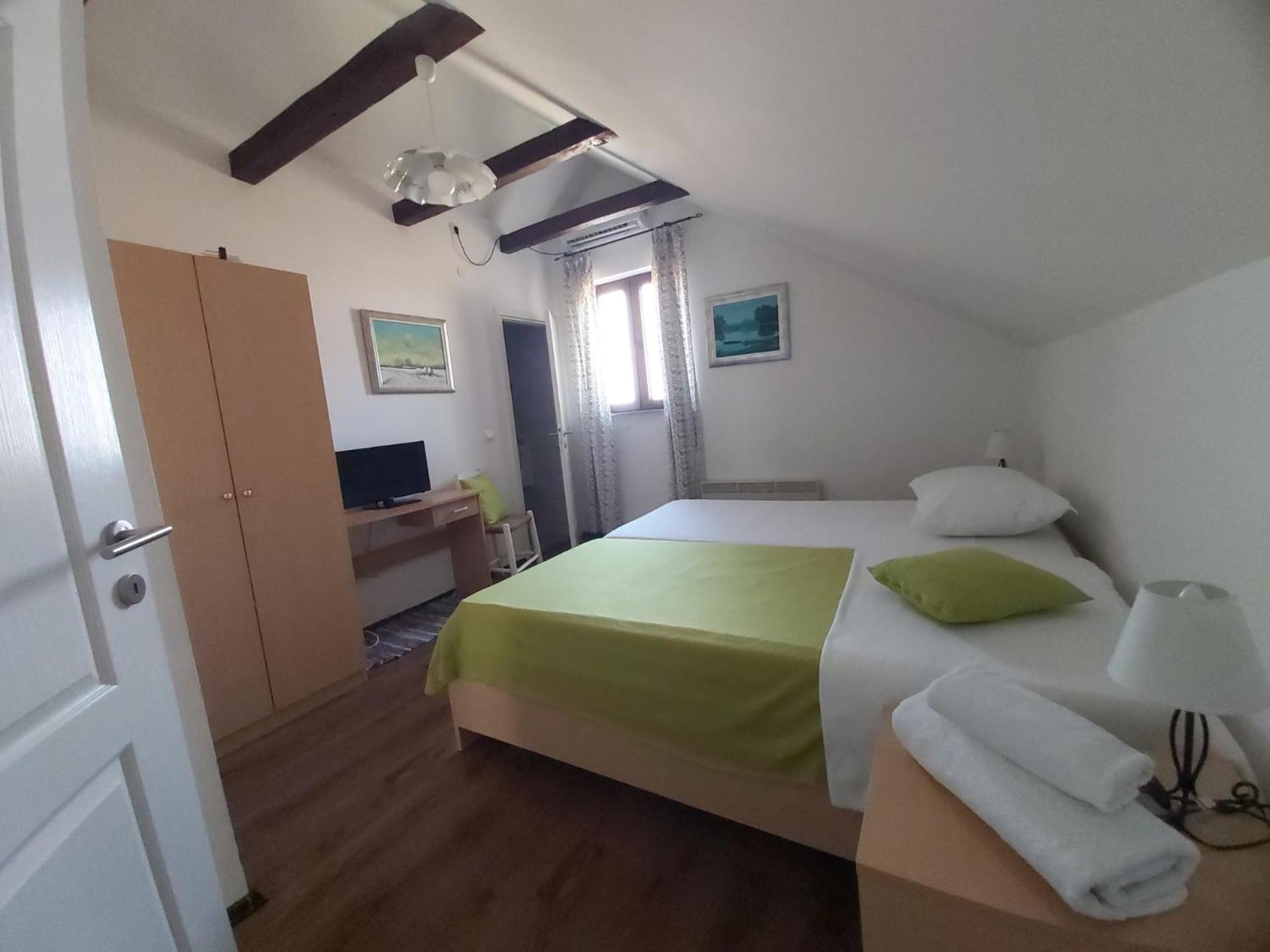 Izletiste Opatovac Guest House Eksteriør bilde