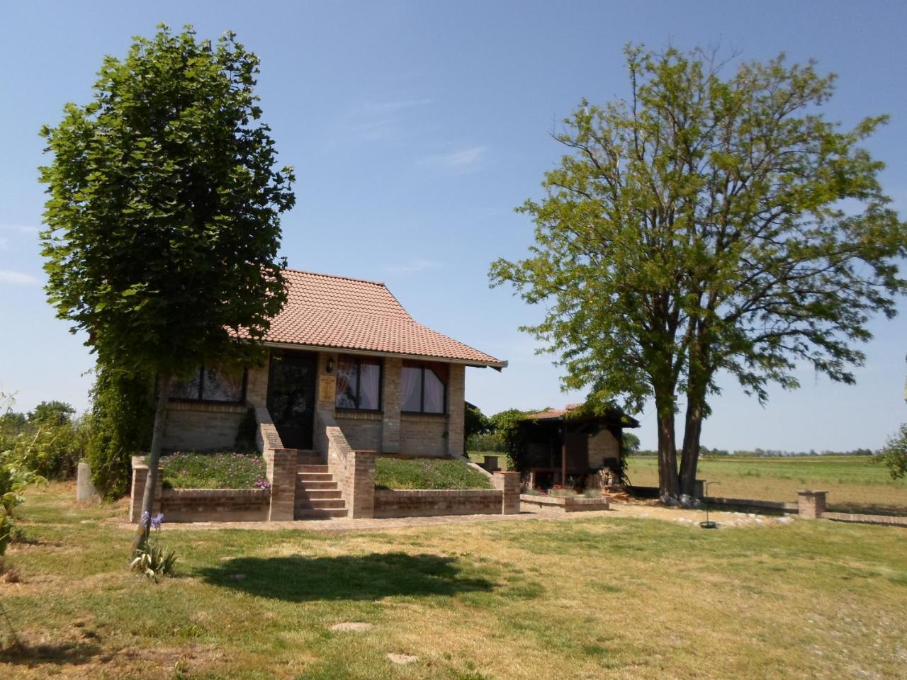 Izletiste Opatovac Guest House Eksteriør bilde